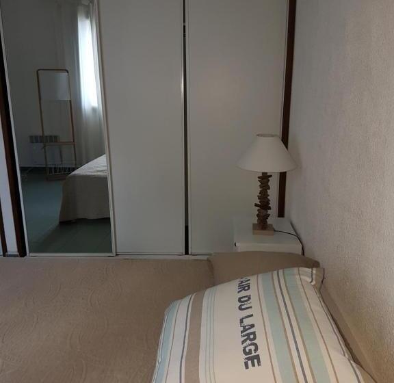 住所  Résidence Costa D'oru