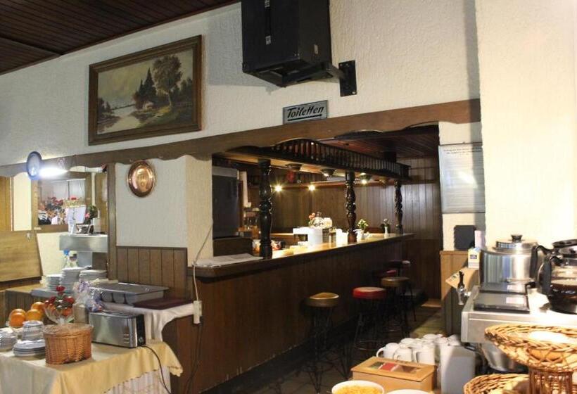 Airport Hotel Zum Taubengrund