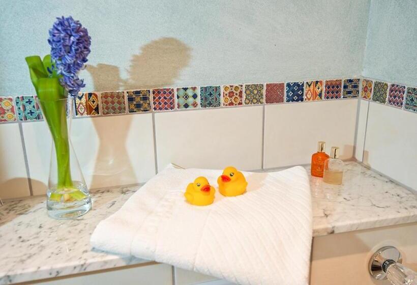 住宿加早餐  Mangolds Boutique Hotel & Fruehstuecksmeisterei