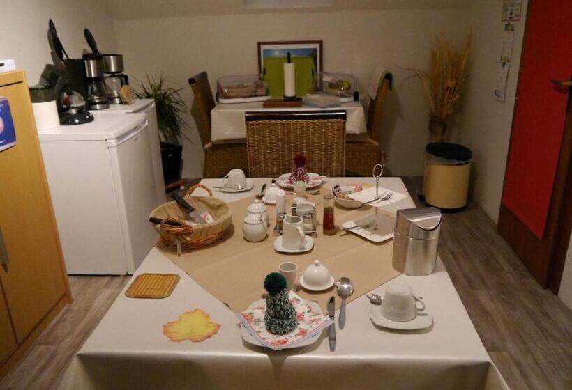 مبيت وإفطار Pension Heideweg