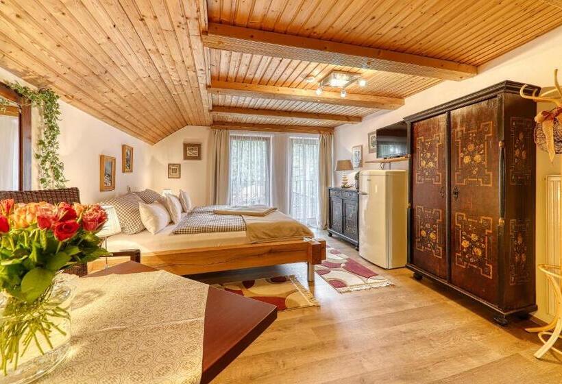 Bed and Breakfast Pension Salzsäumer