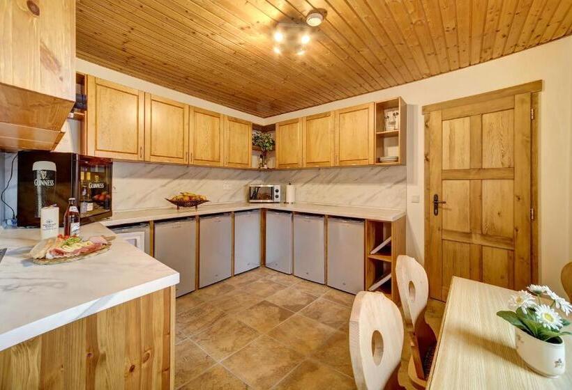 Bed and Breakfast Pension Salzsäumer