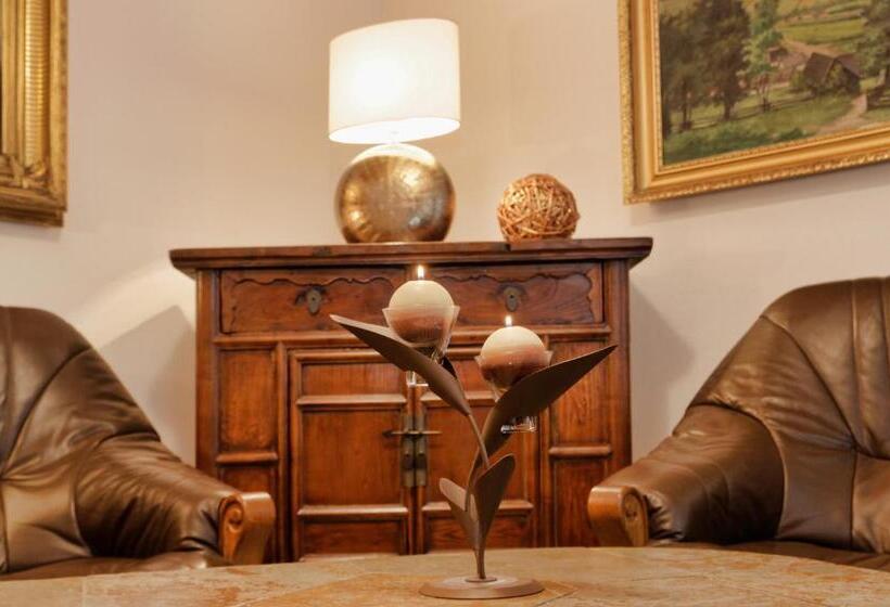 Bed and Breakfast Pension Salzsäumer