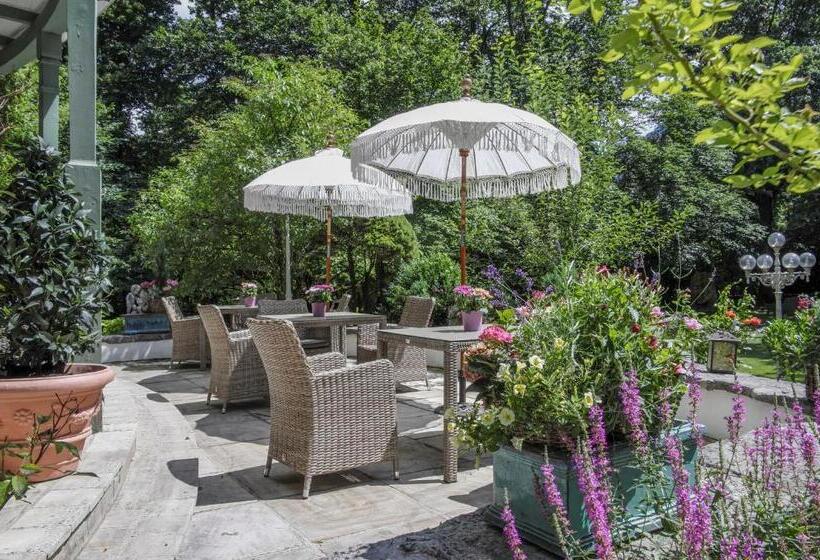 مبيت وإفطار Villa Adolphine