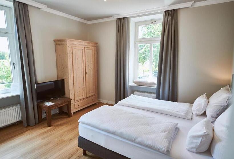 Gutshotel Baron Knyphausen