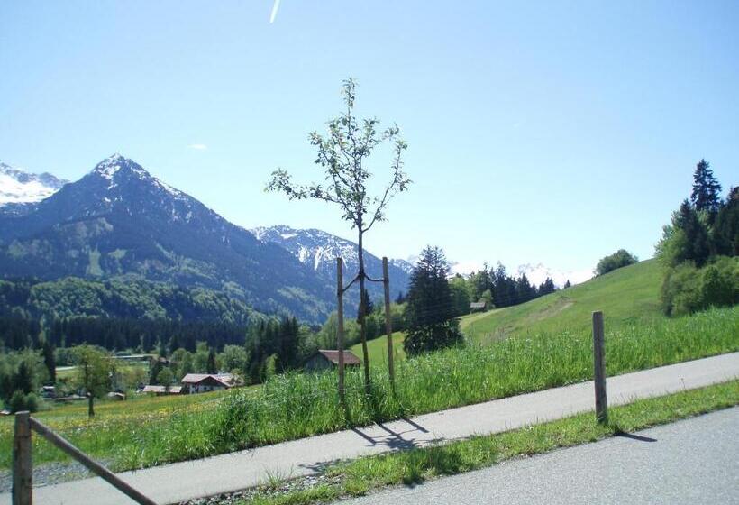 ホテル Alpenblick