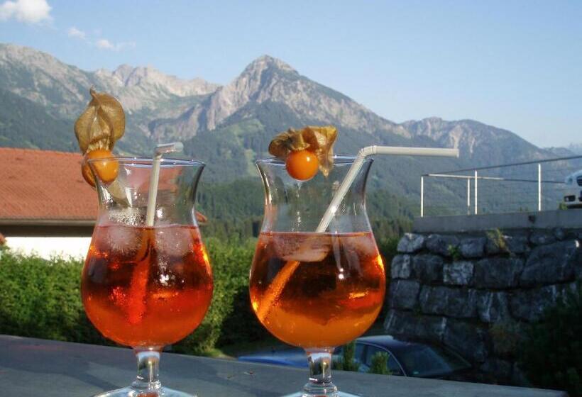 ホテル Alpenblick