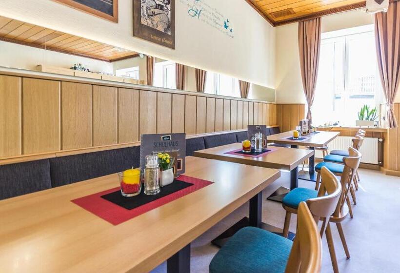 Отель Altes Schulhaus