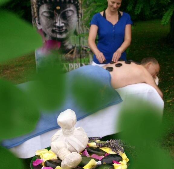 ホテル An Der Brunnader   Ihr Zuhause Im Rottal