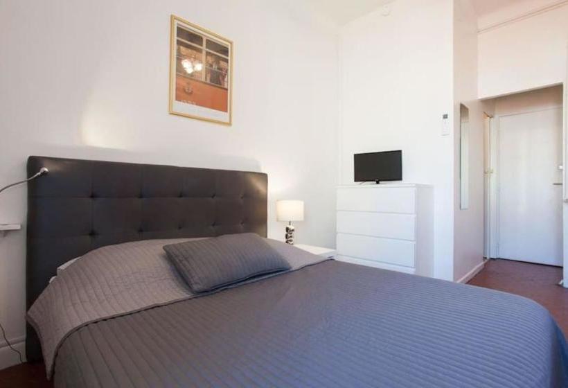 Отель Seayousoon Inn Cannes Studios