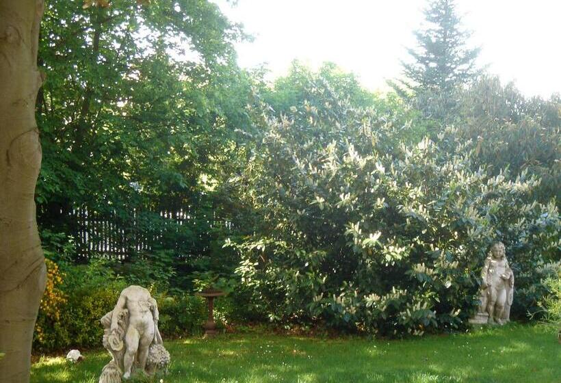 فندق B&b Bredl In Der Villa Ballestrem