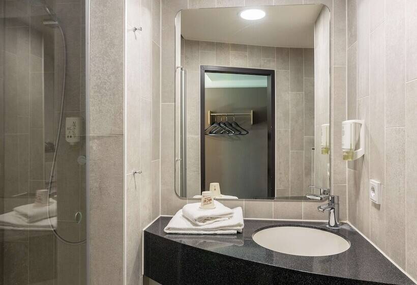 B&b Hotel Düsseldorf Mitte