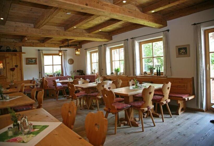 בית מלון כפרי Beim Nuihausa