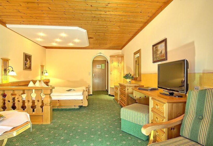 Отель Bergheimat