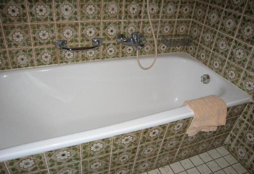 Отель Bräukeller