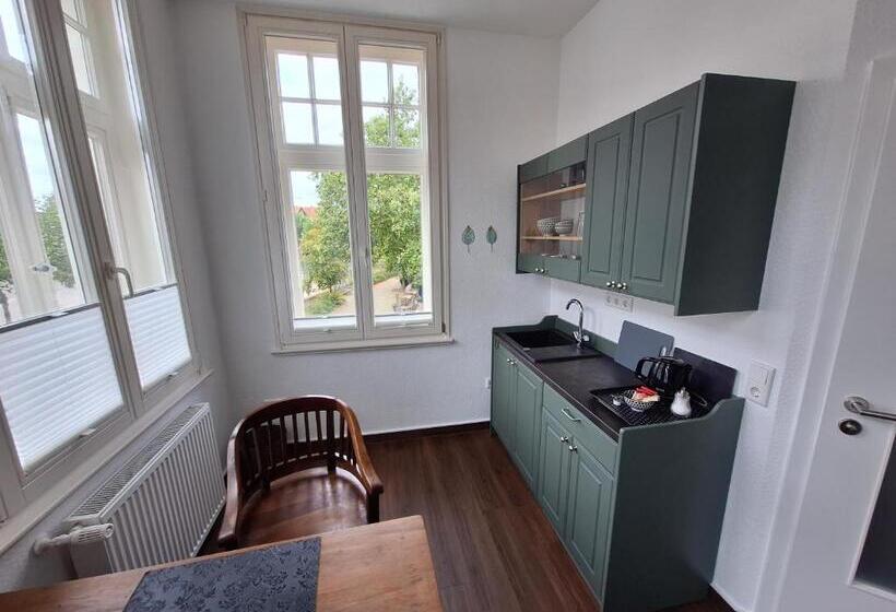 Отель & Café Kleinergrünauer