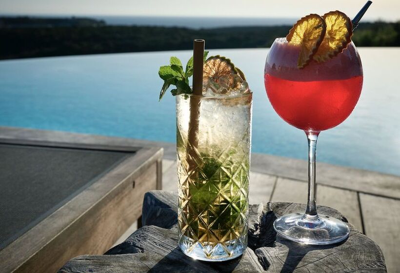 Отель Cala Di Greco