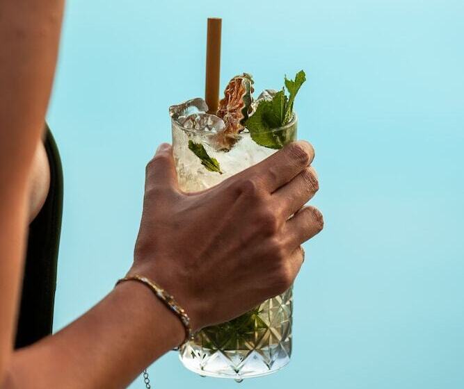 Отель Cala Di Greco