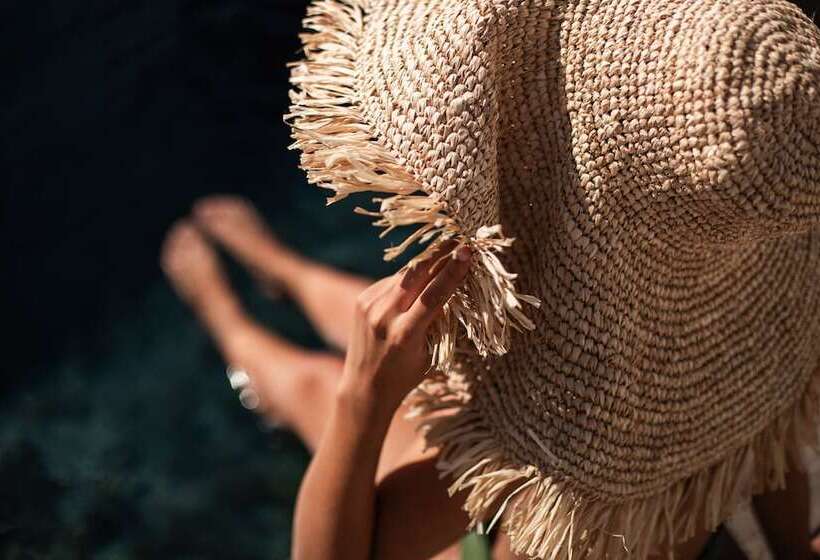 Отель Cala Di Greco