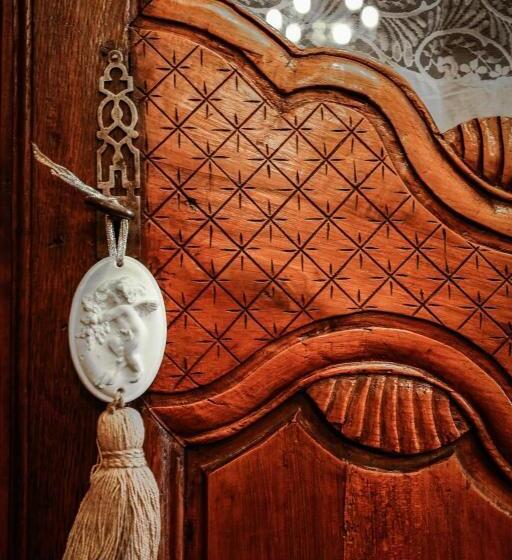 هتل Chambre D Hotes Le Petit Tertre