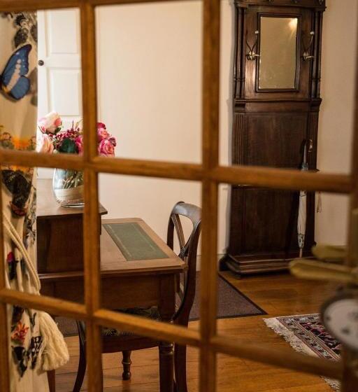 هتل Chambre D Hotes Le Petit Tertre