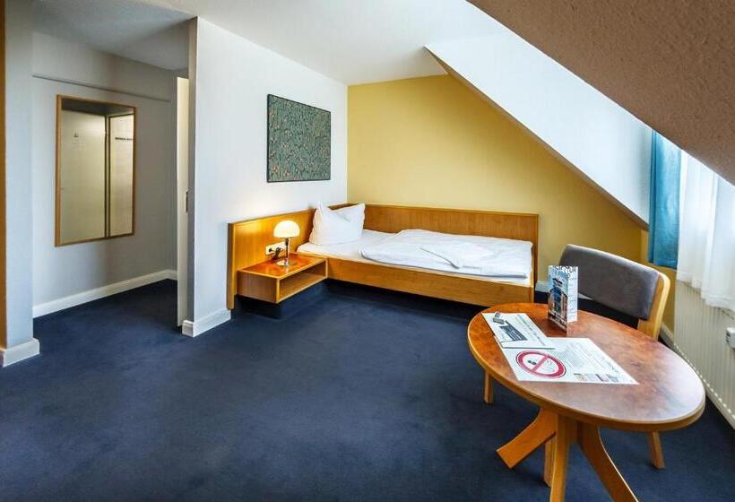 ホテル Citypension Dessauroßlau