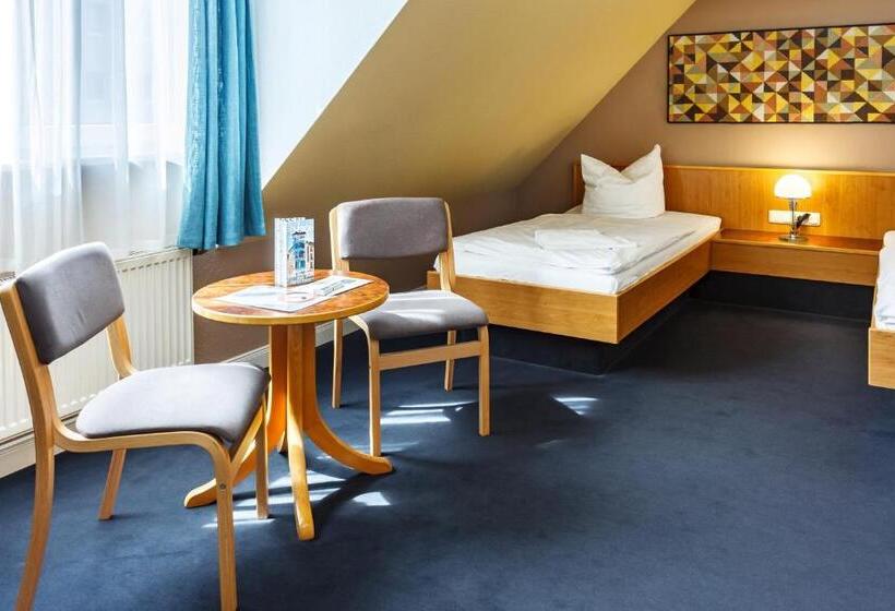 ホテル Citypension Dessauroßlau