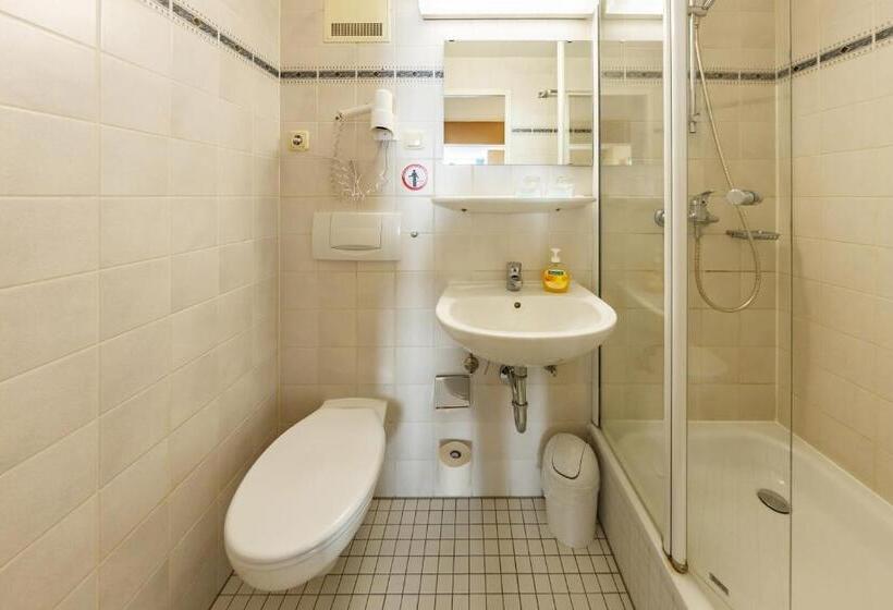 ホテル Citypension Dessauroßlau