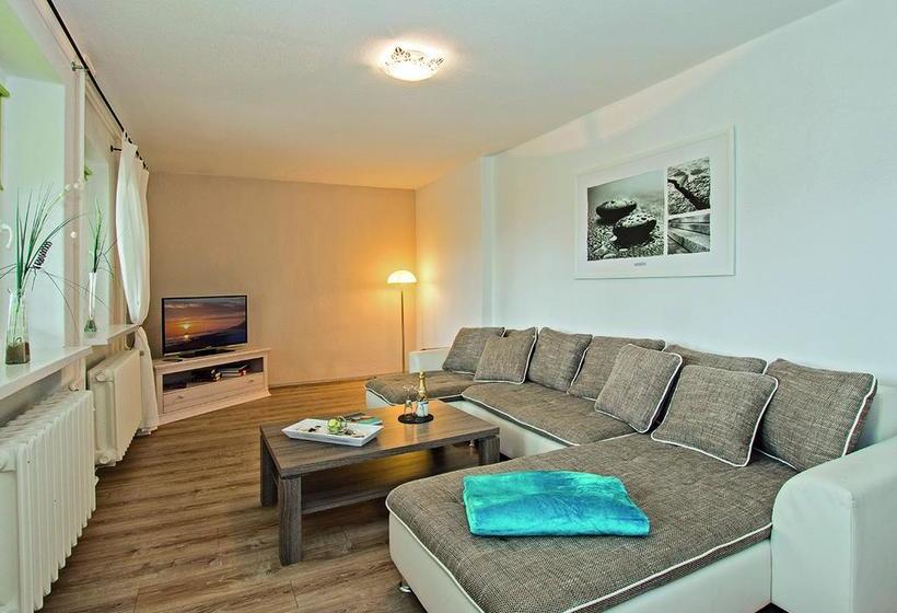 هتل Strandhaus Heringsdorf