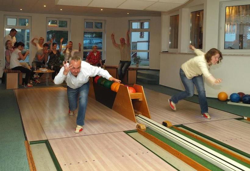 هتل Strandhaus Heringsdorf