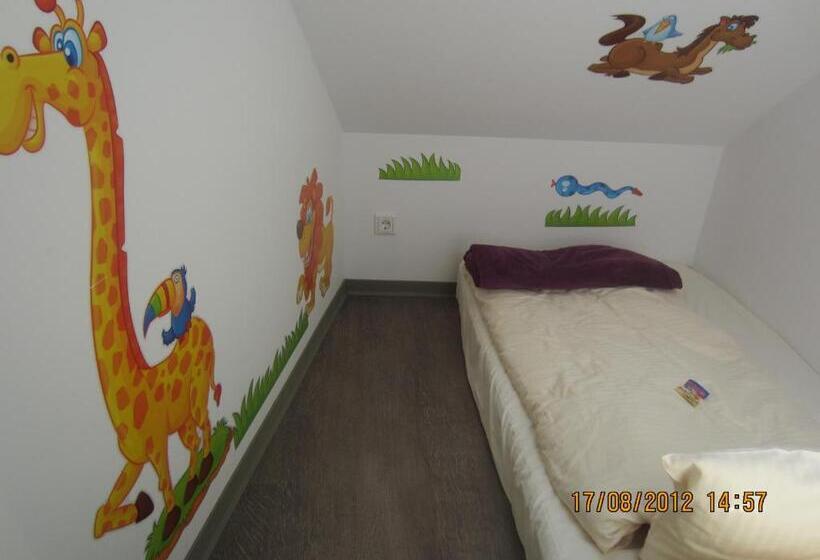 בית מלון כפרי Dah Inn