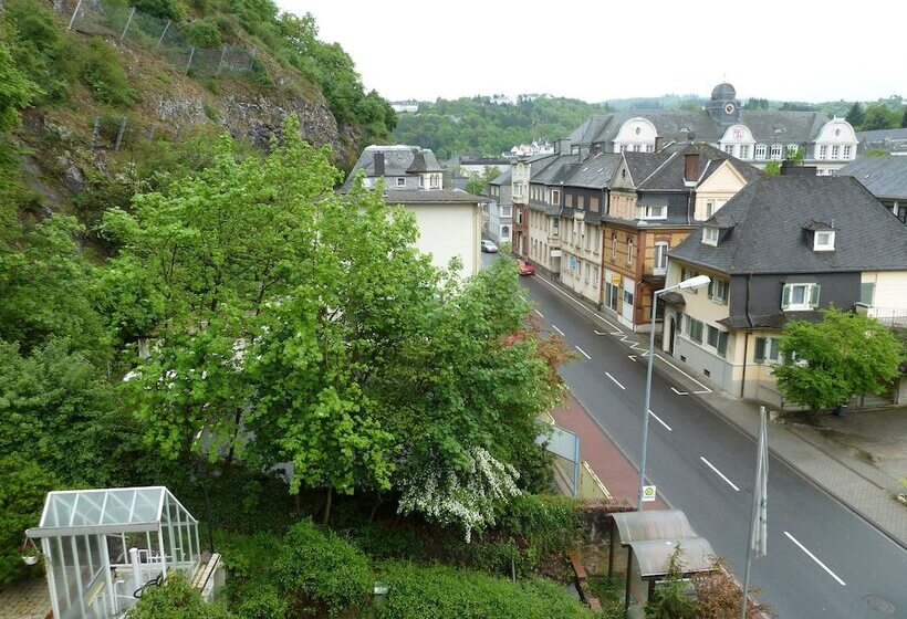 בית מלון כפרי Edelstein