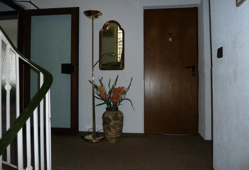 בית מלון כפרי Edelstein