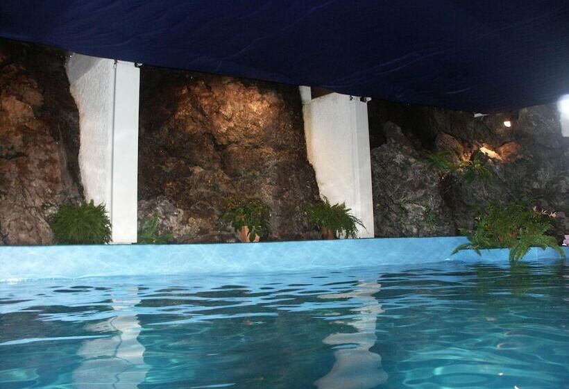 בית מלון כפרי Edelstein