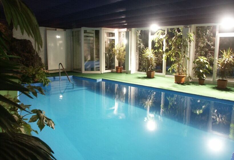 בית מלון כפרי Edelstein