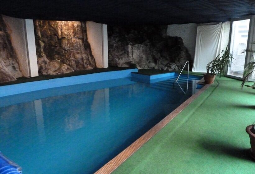 Отель Edelstein