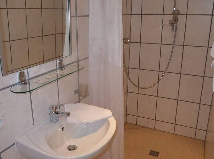 בית מלון כפרי Edelstein