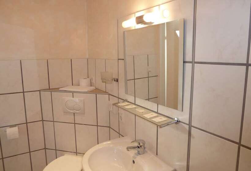 בית מלון כפרי Edelstein