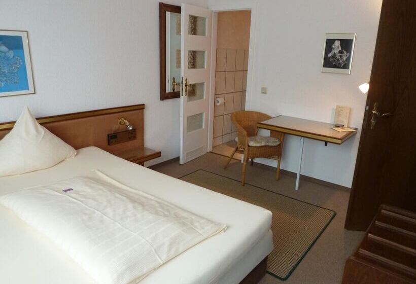 בית מלון כפרי Edelstein