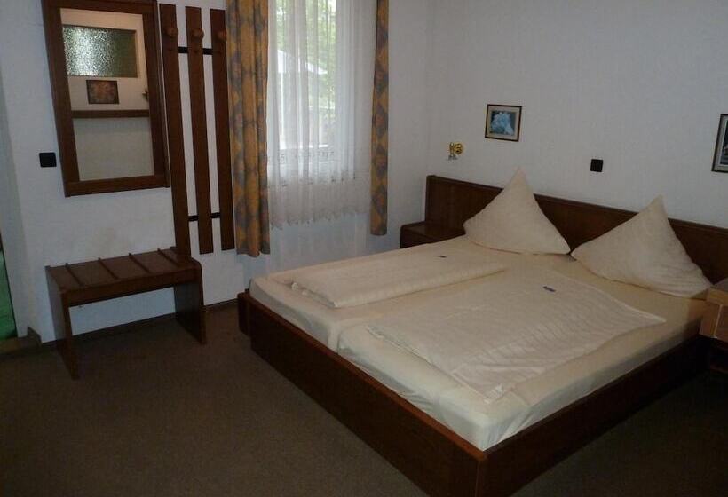 בית מלון כפרי Edelstein