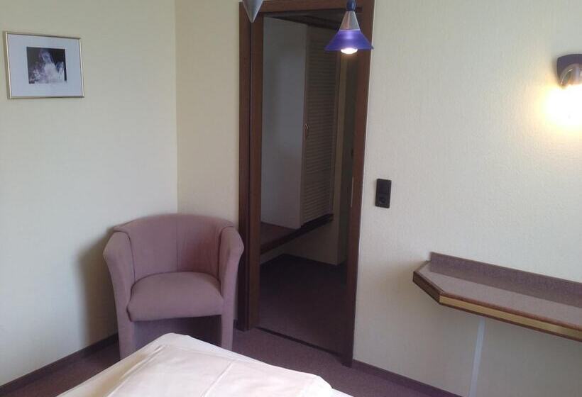 בית מלון כפרי Edelstein