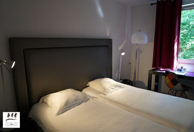 Отель Enzo Hôtels Premier Prix   Logis Amnéville