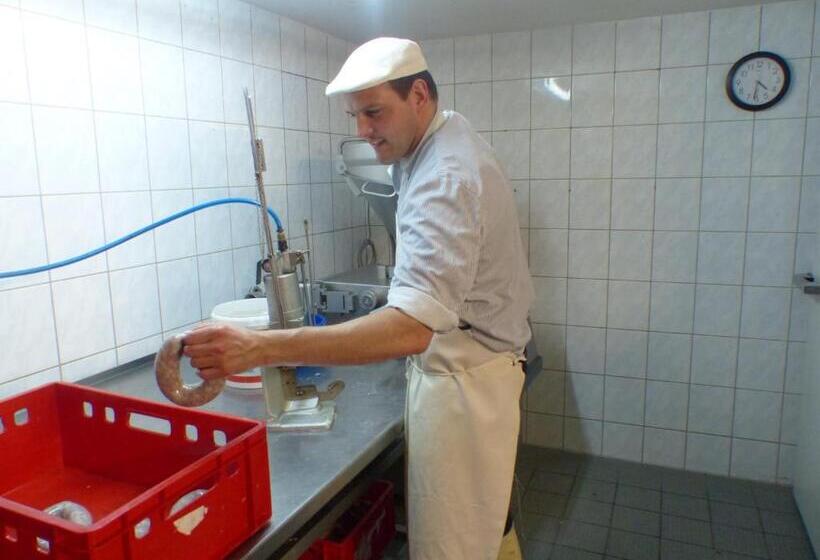 فندق Friedchen Mit Eigener Fleischerei