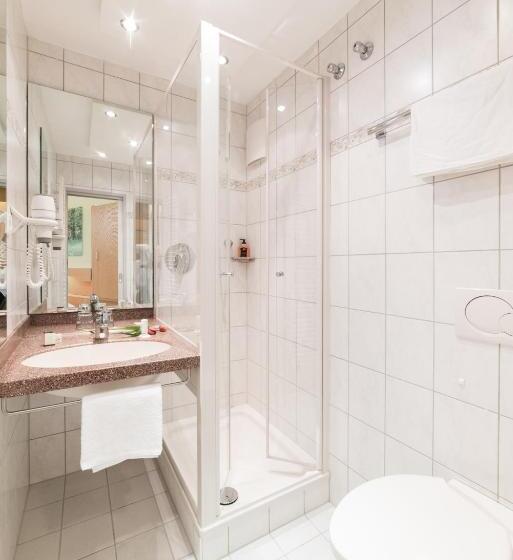 Отель Garni Vier Jahreszeiten