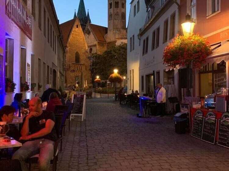 酒店 Garni Zum Rebstock