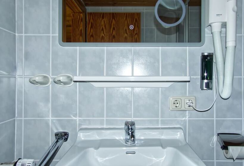 Garnihotel Zur Linde Bayerischer Wald Aktivcard Mit 130 Kostenfreien Leistungen Kostenloser Pa