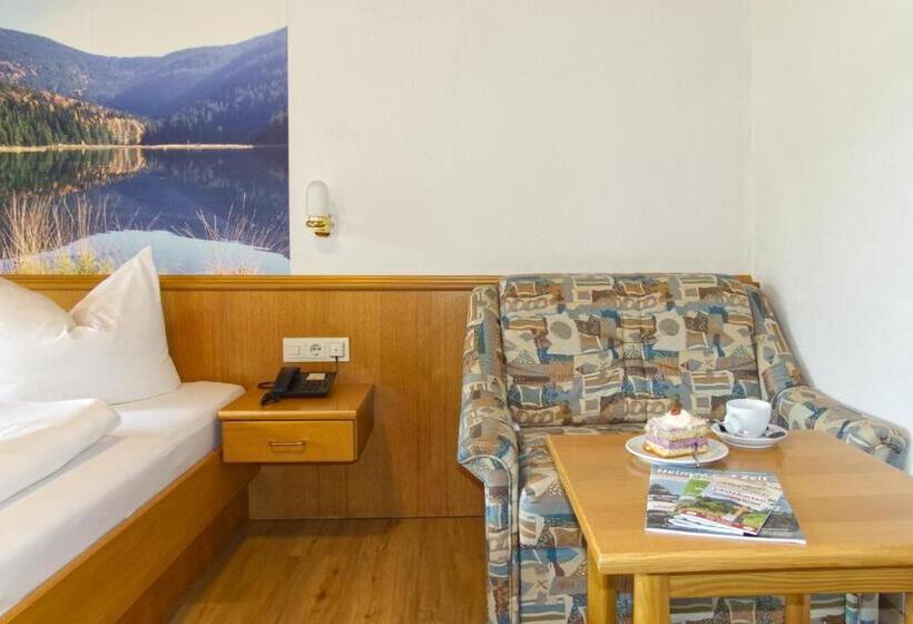 Garnihotel Zur Linde Bayerischer Wald Aktivcard Mit 130 Kostenfreien Leistungen Kostenloser Pa