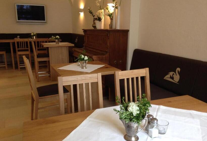 فندق Gasthaus Schwan