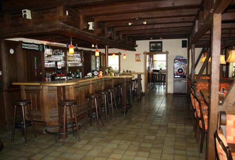 호텔 Gasthaus Zur Quelle