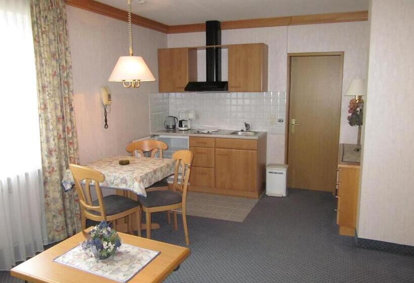 Отель Gasthof Rodachtal Mit Gästehaus Katharina